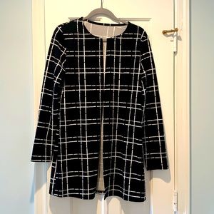 Black and white longline blazer